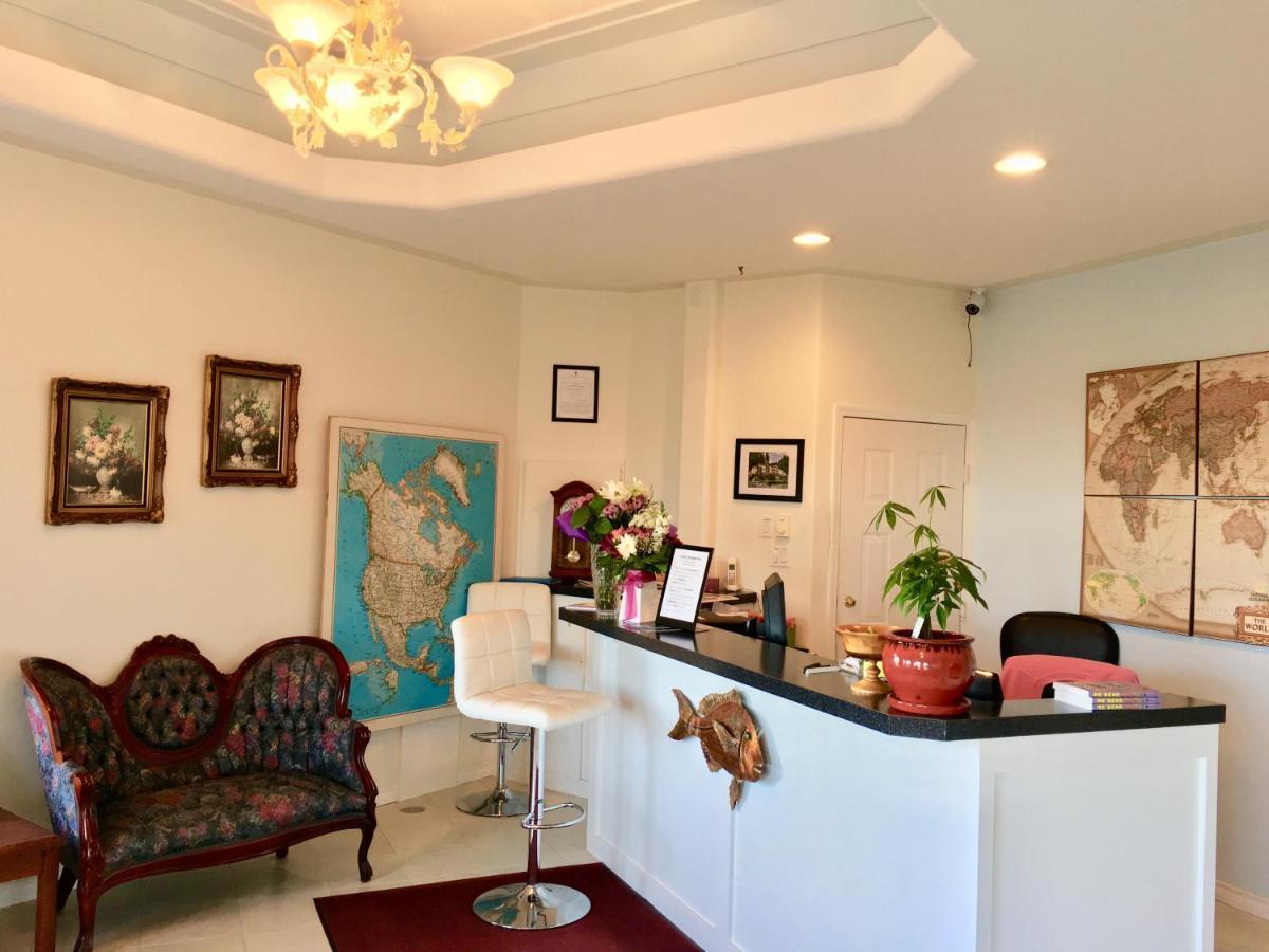 Casa Grande Inn Qualicum Beach Εξωτερικό φωτογραφία