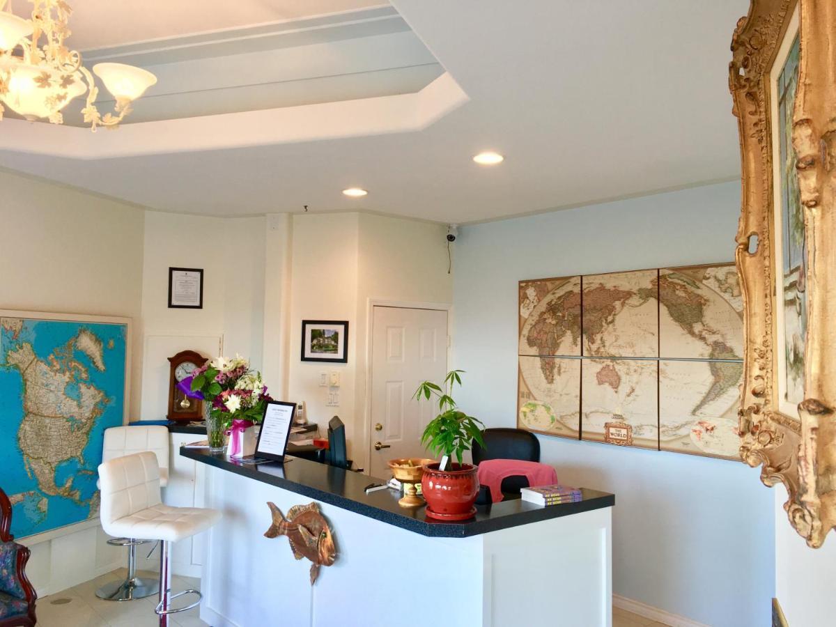 Casa Grande Inn Qualicum Beach Εξωτερικό φωτογραφία