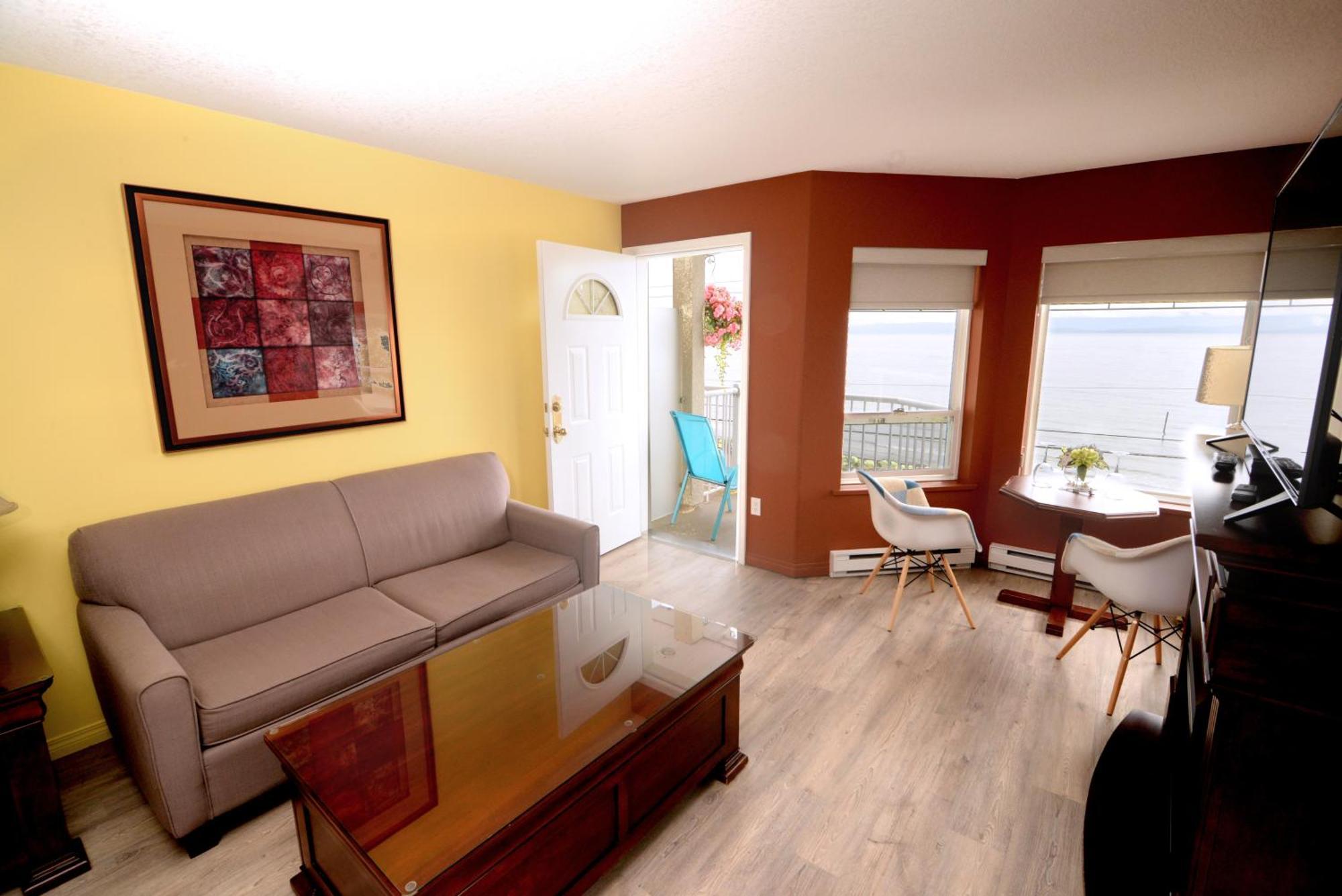 Casa Grande Inn Qualicum Beach Εξωτερικό φωτογραφία