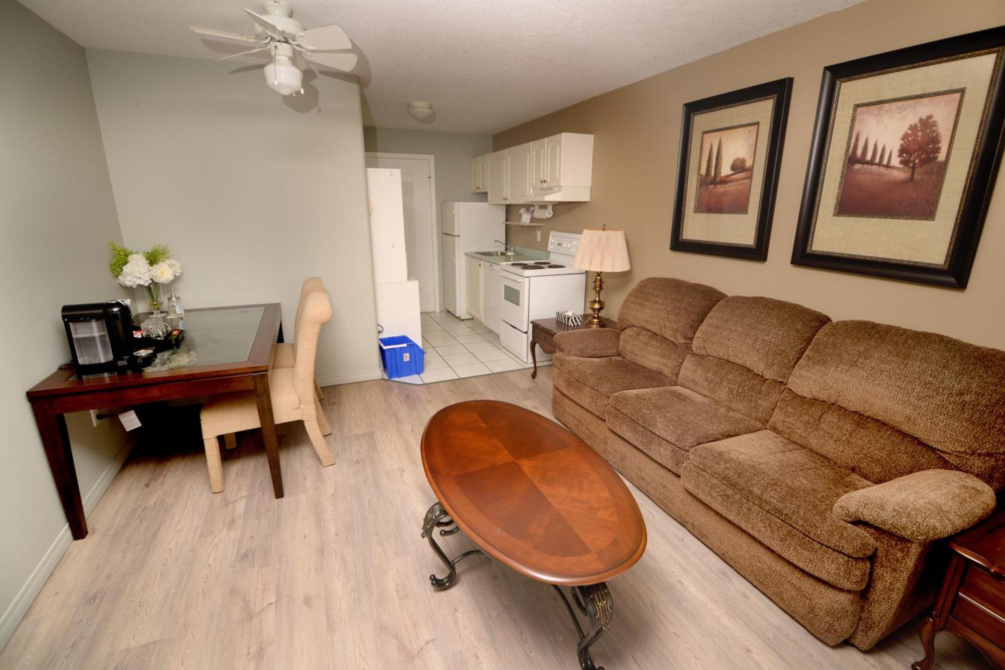 Casa Grande Inn Qualicum Beach Εξωτερικό φωτογραφία