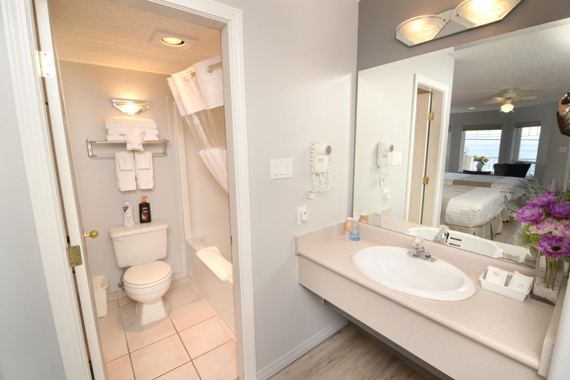 Casa Grande Inn Qualicum Beach Εξωτερικό φωτογραφία